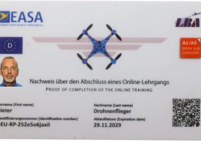 MJ Drone Driving License – With QR Code + Photo ID and Address on the Back, Proof of Competence for A1-A3, A2 or STS License in Credit Card Size, High Quality Plastic Card with