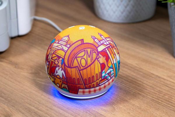 Amazon Echo Dot Roma: quando Alexa parla romanesco e incontra l'arte della Città Eterna