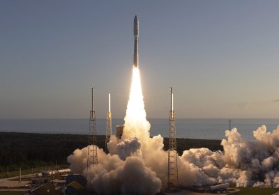 Amazon: nuovi satelliti Project Kuiper in orbita per fare concorrenza a SpaceX Starlink