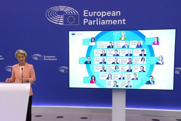 Dopo Chat Control, l'Unione Europea rilancia con ProtectEU, un'iniziativa che riaccende il dibattito sulla sorveglianza digitale