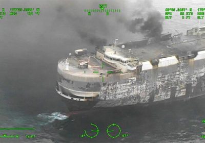 È affondata la nave andata a fuoco con 3.000 veicoli a bordo: chi sono i marchi più colpiti?