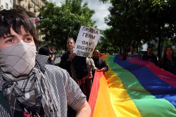 Russia, le storie di chi resiste all’odio di Stato contro la comunità lgbtqia+