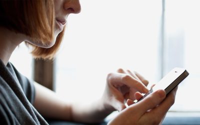 Numeri di assistenza falsi su siti autentici di Apple, HP, PayPal e altri: la truffa che inganna anche i più esperti