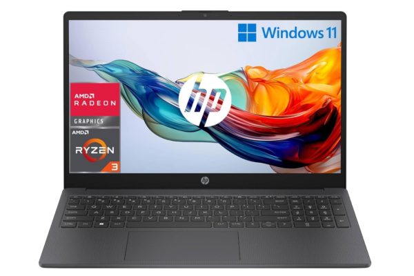 HP Laptop 15-fc0011sl scende ancora e ora costa 299€: Ryzen 3, RAM LPDDR5 e SSD NVMe in un portatile essenziale per lavoro e studio