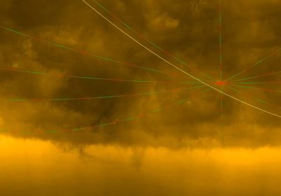 La sonda spaziale ESA Solar Orbiter ha catturato la prima immagine del polo sud del Sole