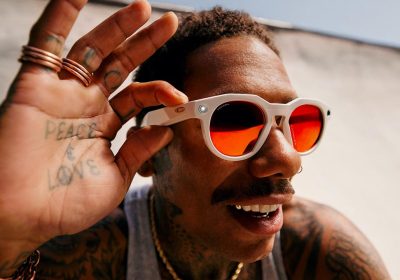 Oakley Meta con AI sono ufficiali: 8 ore di autonomia e resistenza IPX4 dall'11 luglio in Italia