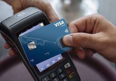 Paghi in digitale? Potrebbe non servirti più lo scontrino cartaceo: la proposta alla Camera