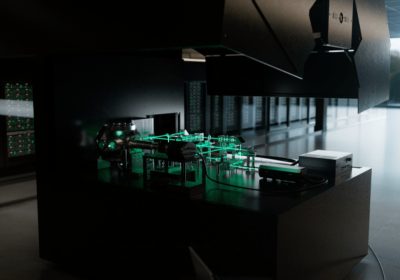 Pasqal presenta la sua roadmap: il primo computer quantistico europeo senza errori arriverà nel 2030