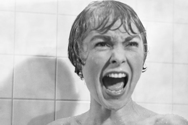 Psycho, il film che fu la rivoluzione definitiva dell’horror riscrivendo il concetto di paura