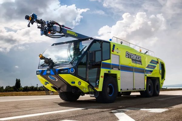 Questo è Striker Volterra, il nuovo super veicolo elettrico per le emergenze in aeroporto