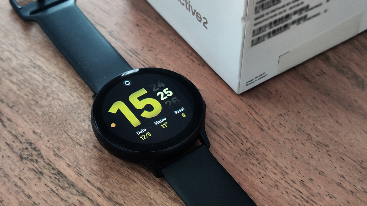 Smartwatch Amazfit in sconto: Active 2 a 94€, ma ci sono offerte su tutta la gamma