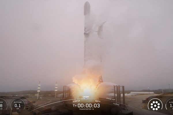 SpaceX ha lanciato la missione Transporter-14 con a bordo anche i satelliti italiani IRIDE