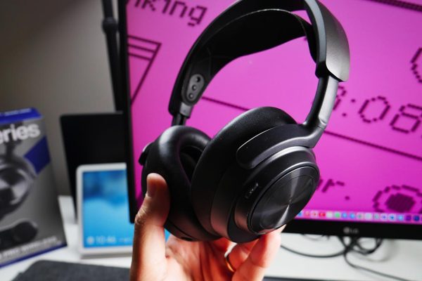 SteelSeries Arctis Nova Pro Wireless: il top per il gaming e non solo. Recensione