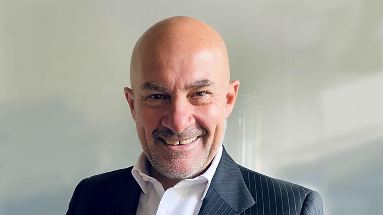 Teremoto Renault, lascia anche l'AD Italia Raffaele Fussili. Al suo posto Sébastien Guigues