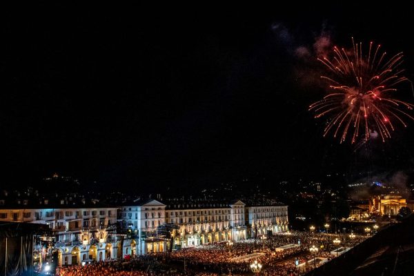 40.000 persone celebrano San Giovanni con il concerto “Torino is Fantastic”