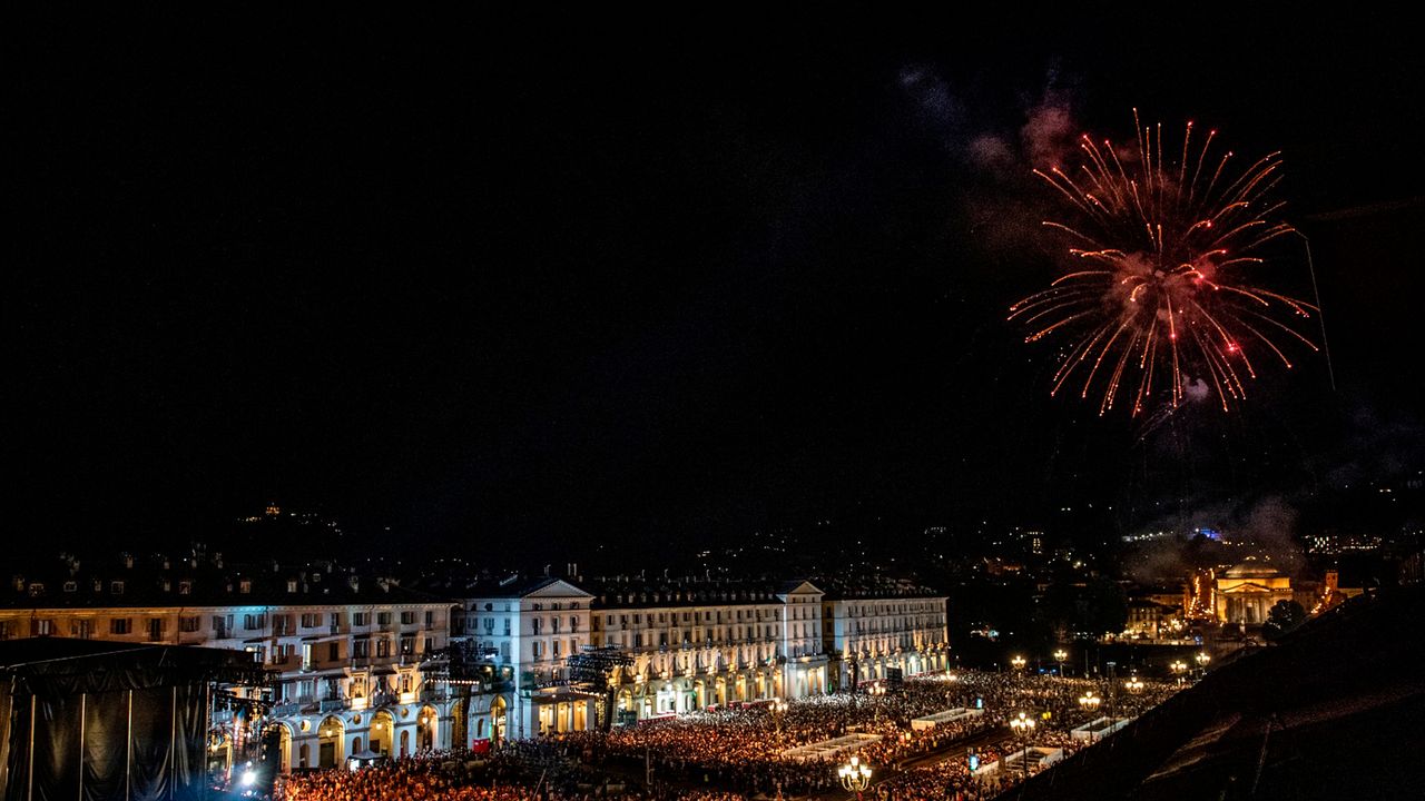 40.000 persone celebrano San Giovanni con il concerto “Torino is Fantastic”