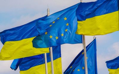 Ucraina nell'UE dal 2026? Per ora si parla solo di roaming telefonico gratuito…