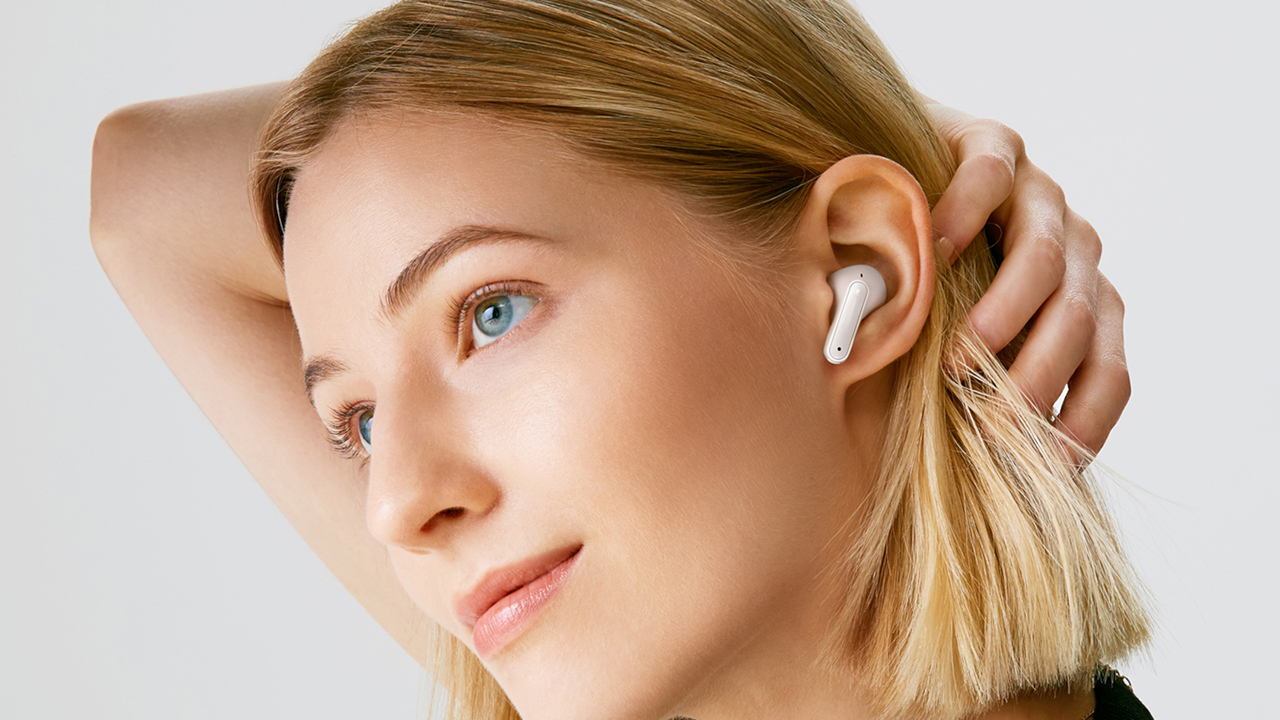 Usi gli auricolari Bluetooth? Rischi di essere spiato: scopri come proteggerti