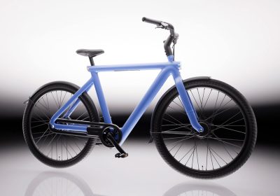 VanMoof torna dalla bancarotta con nuove e-bike: stesso stile ma più fattibili