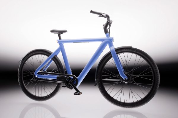VanMoof torna dalla bancarotta con nuove e-bike: stesso stile ma più fattibili