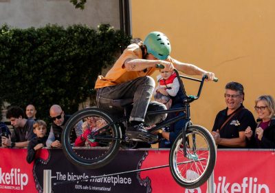 Bikeflip, sul marketplace arrivano abbigliamento e accessori