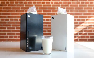 La brocca del latte a forma di Xbox Series X