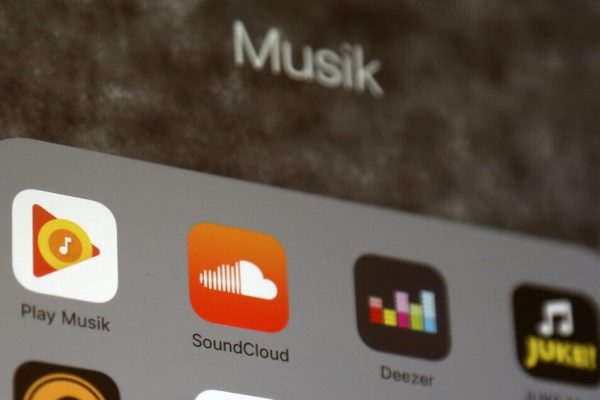 Deezer segnala le canzoni create con l’IA – Software e App