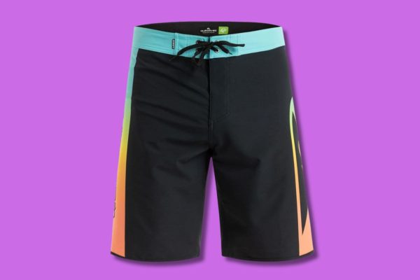 Costumi da surf da uomo, i migliori per conquistare le onde con classe