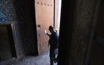 Iran, il blocco di internet è l’ultimo pericolo da cui devono difendersi i civili