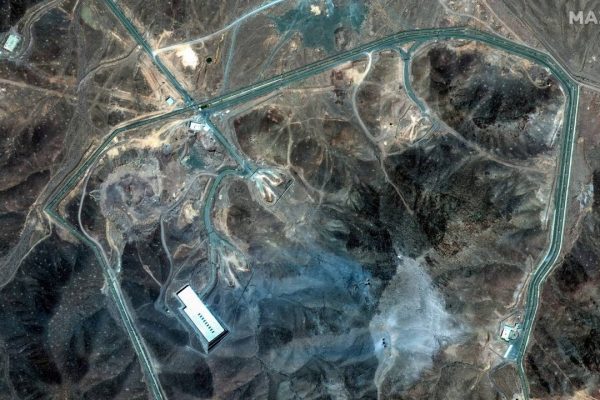 Fordow, cosa rivelano le immagini satellitari sul bombardamento statunitense