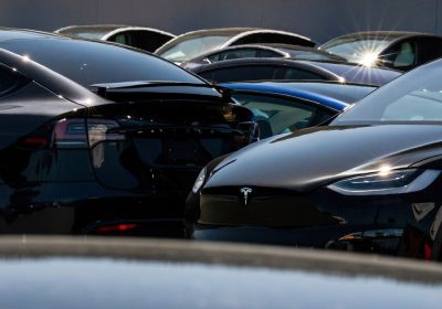 Robotaxi Tesla, Musk ha finalmente lanciato il servizio