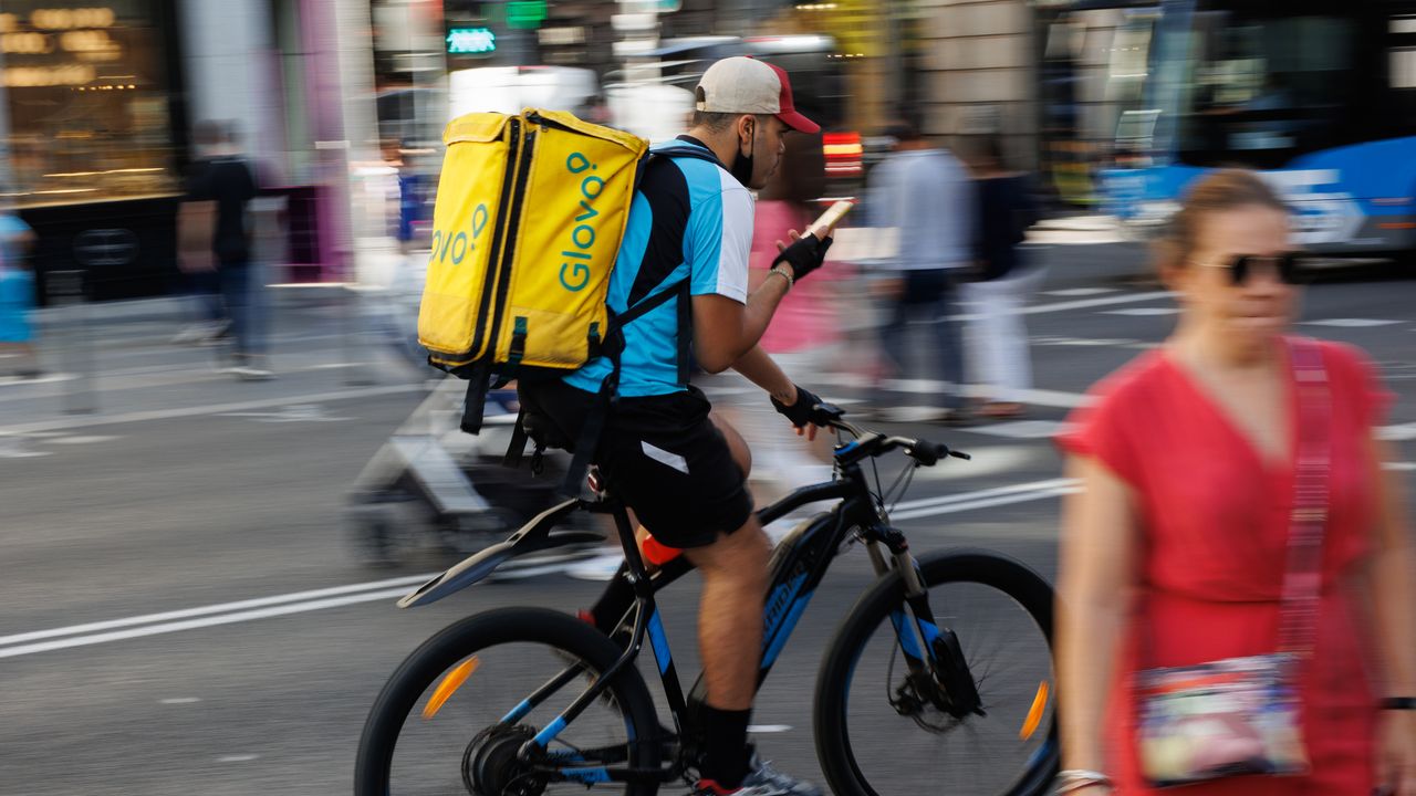 Alla fine Glovo ha assunto 14mila rider in Spagna