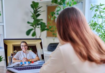 Con iOS 26, FaceTime interromperà la chiamata se qualcuno si toglie i vestiti
