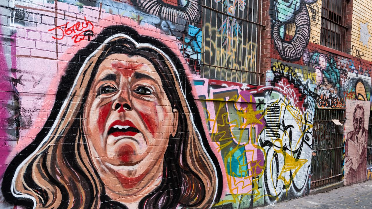 Erin Patterson, la storia della donna che ha avvelenato i parenti con i funghi è pronta per una serie true crime