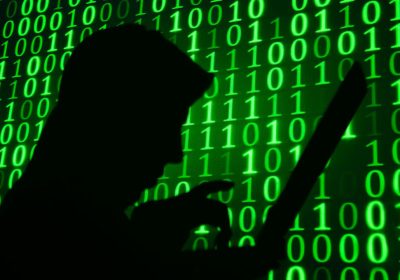 Auricolari bluetooth hackerati, “È possibile prenderne il controllo e spiare la vittima”