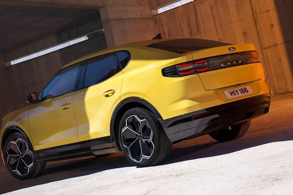 Ford dice no a all'FSD di Tesla: 'il LiDAR vede quello che una Tesla non può'