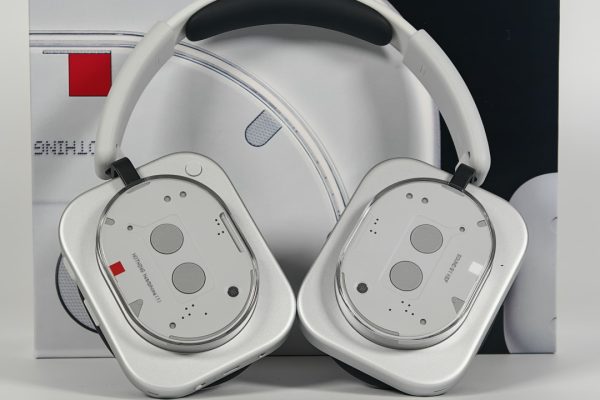 Headphone (1): le prime over-ear di Nothing fanno centro! La recensione