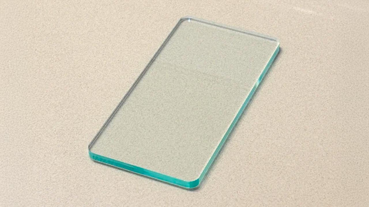 Methaphone: il finto smartphone che aiuta a smettere di usare lo smartphone (e sta conquistando tutti)