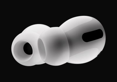 Tutte le AirPods in sconto, Pro 2 e serie 4, Bose QuietComfort a 149€: oggi si fanno veri affari con gli auricolari