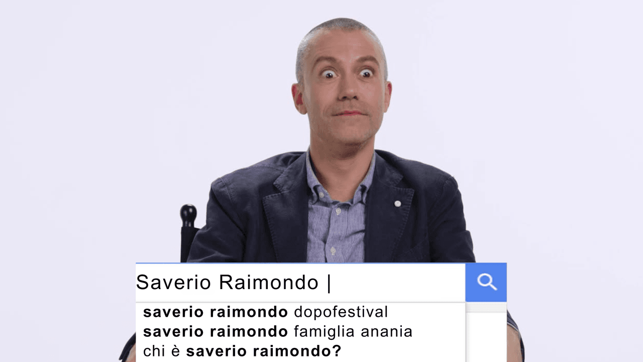Saverio Raimondo risponde alle domande più cercate sul web