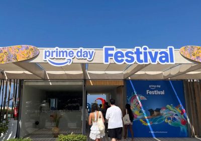 Prime Day Festival 2025, Amazon ha trasformato Marina di Eboli in un villaggio tech