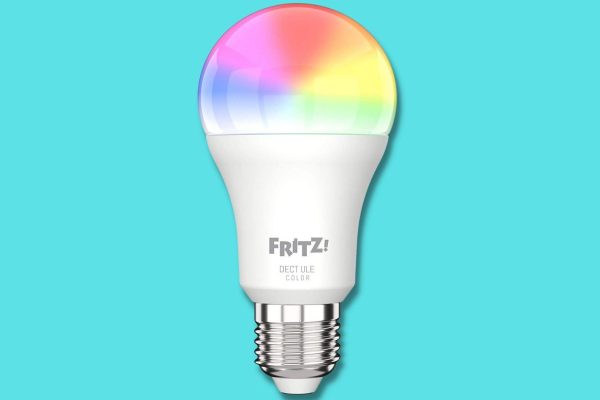 16 lampadine smart per risparmiare energia e illuminare casa esattamente come vuoi