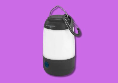 8 lampade da campeggio che renderanno scintillanti le tue vacanze in mezzo alla natura