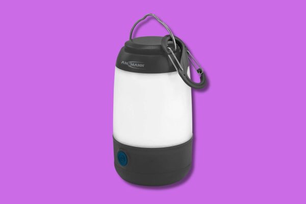 8 lampade da campeggio che renderanno scintillanti le tue vacanze in mezzo alla natura