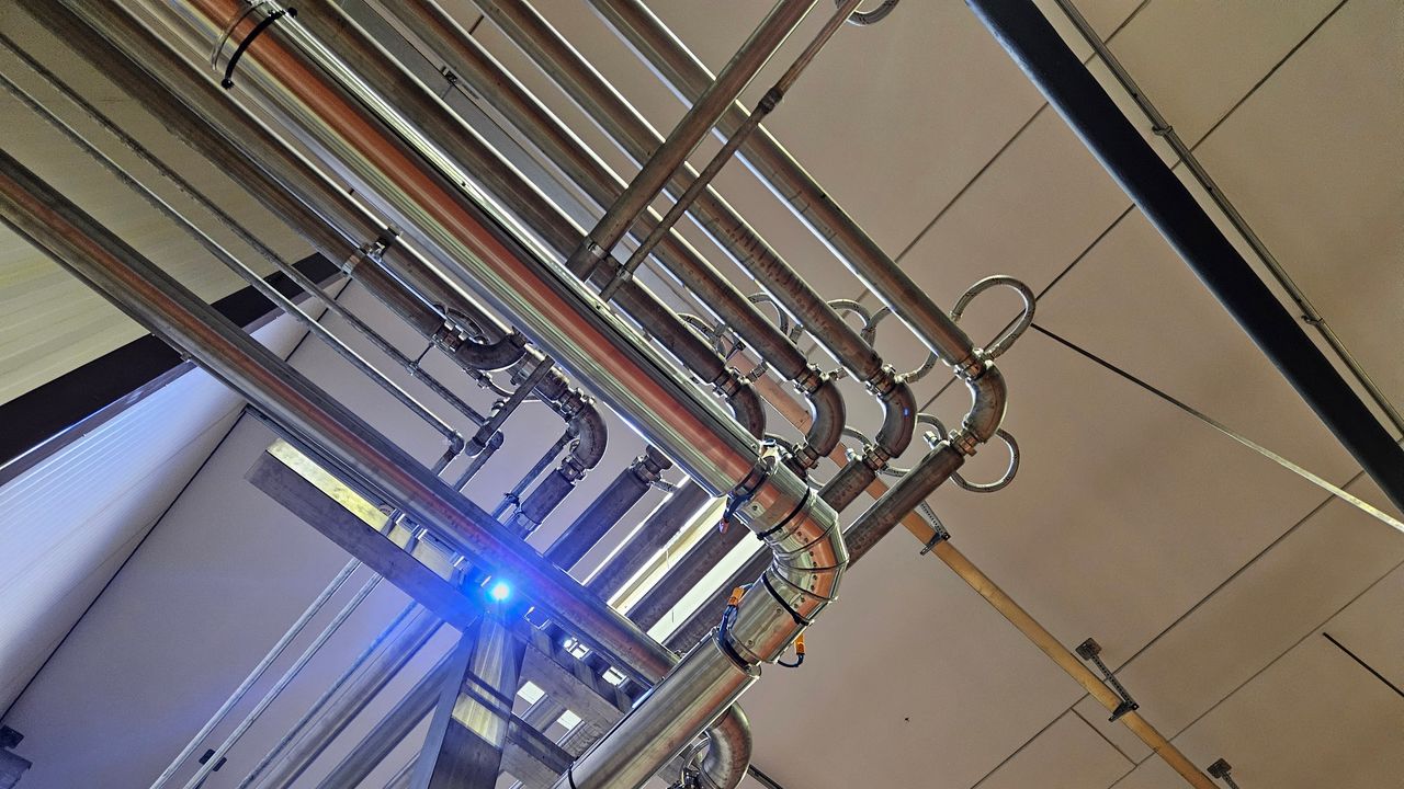 L’induzione e il cioccolato, un nuovo sistema abbatte del 90% i consumi energetici nell’industria