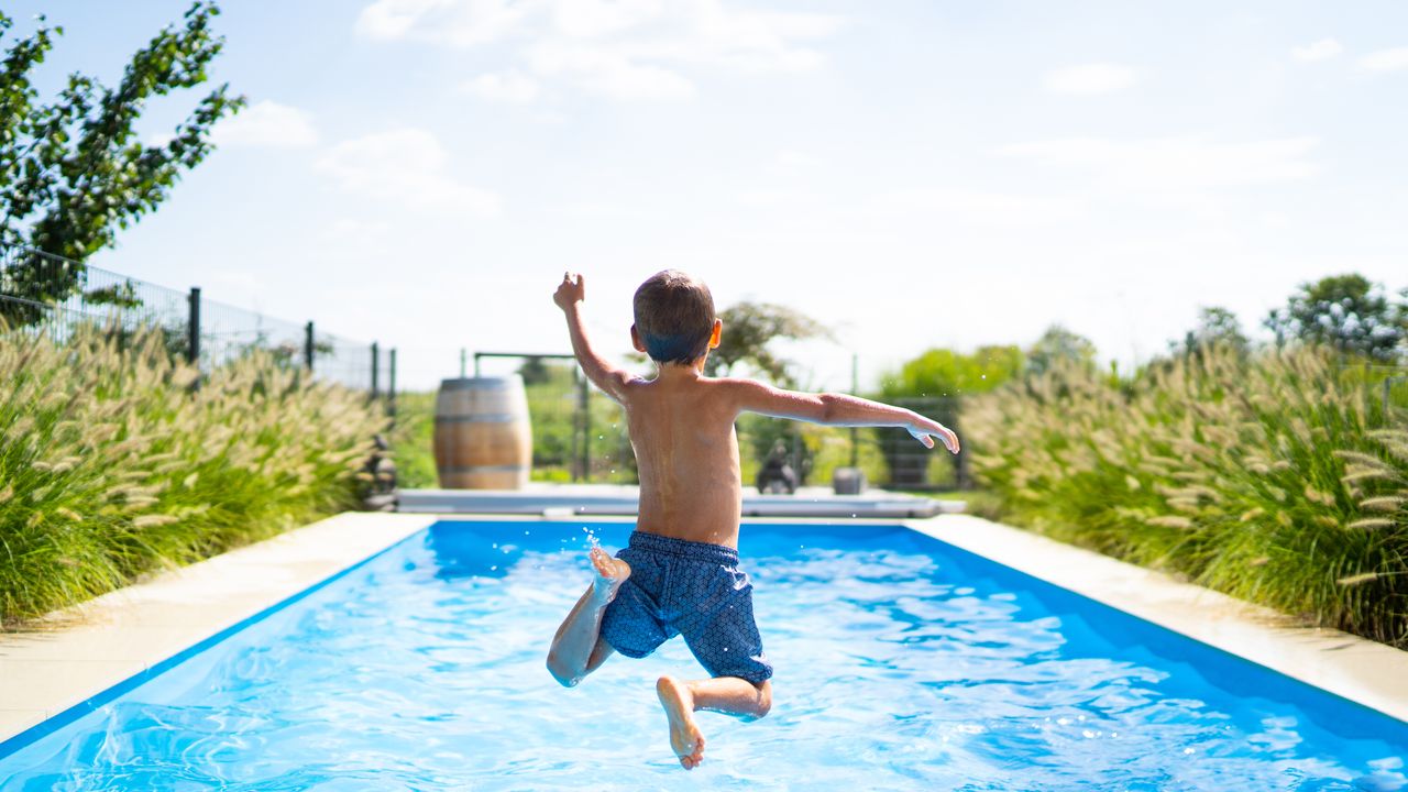 Fisica dei tuffi, ecco come fare lo splash più spettacolare dal trampolino alla caduta libera