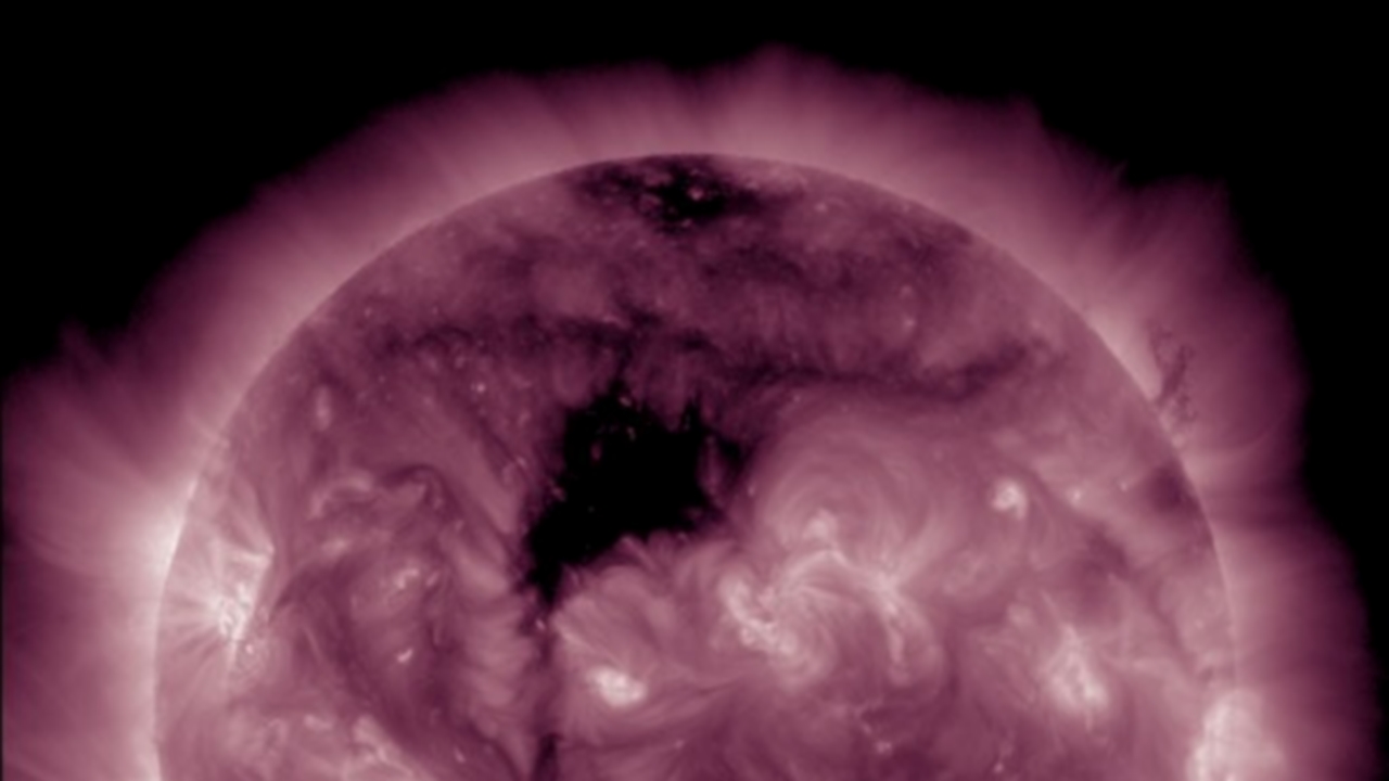 La NASA e IBM hanno annunciato il nuovo modello d'intelligenza artificiale Surya per l'analisi del Sole