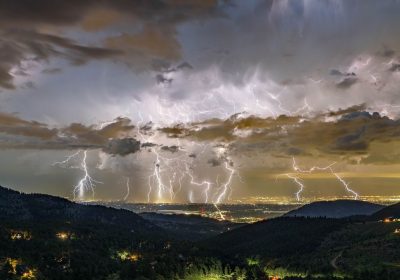 Fulmini, quali sono gli effetti sul nostro organismo se si viene colpiti e come proteggersi