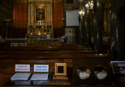 Il pos arriva anche nelle chiese italiane, l’iniziativa che installa i totem per le offerte digitali