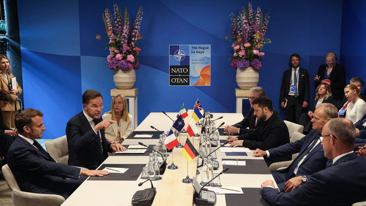 Accordo tra Ucraina e Russia, Europa e Stati Uniti hanno idee molto diverse su come giungere a un’intesa